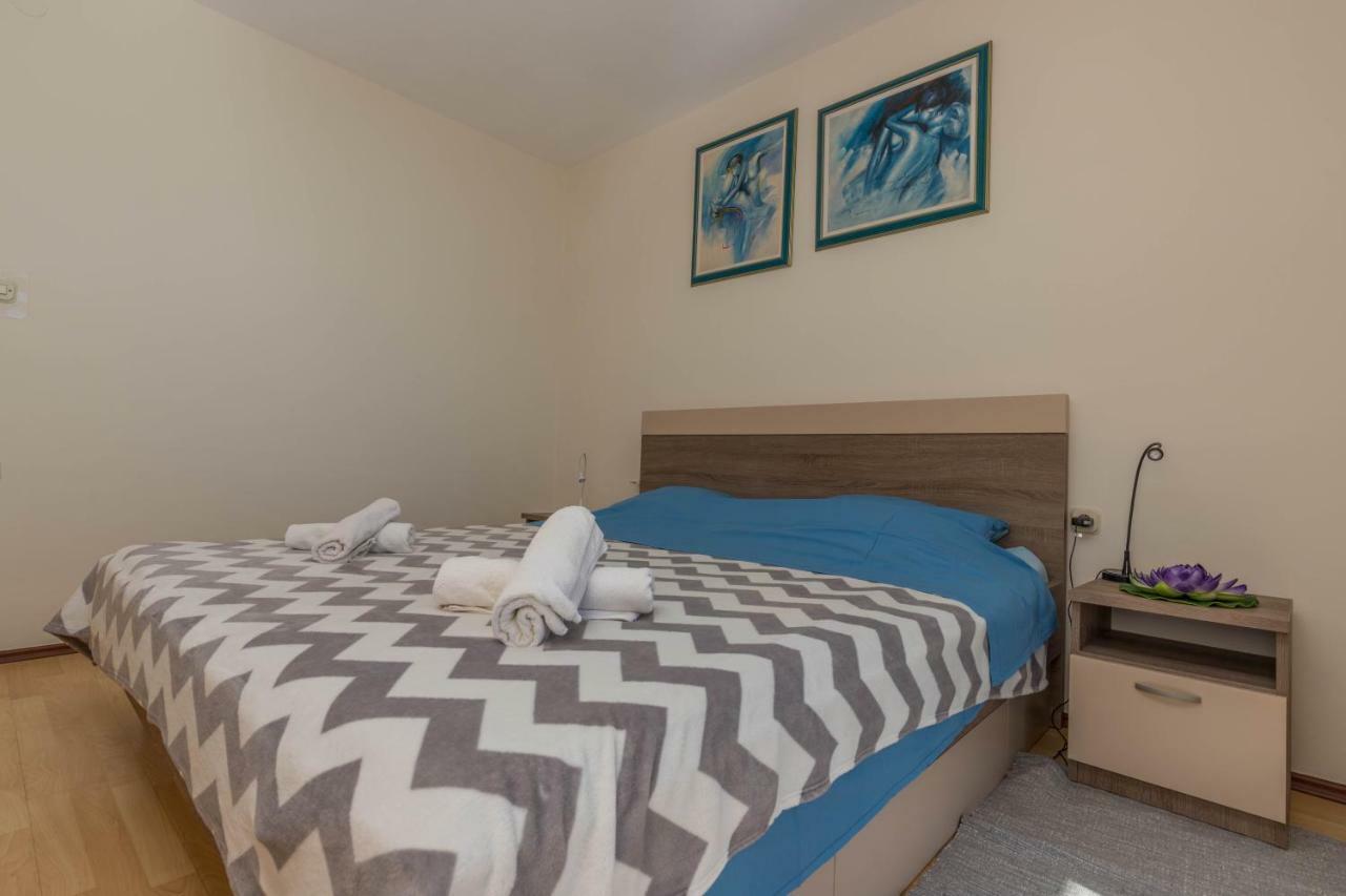Apartman Zlatica Драмал Екстериор снимка